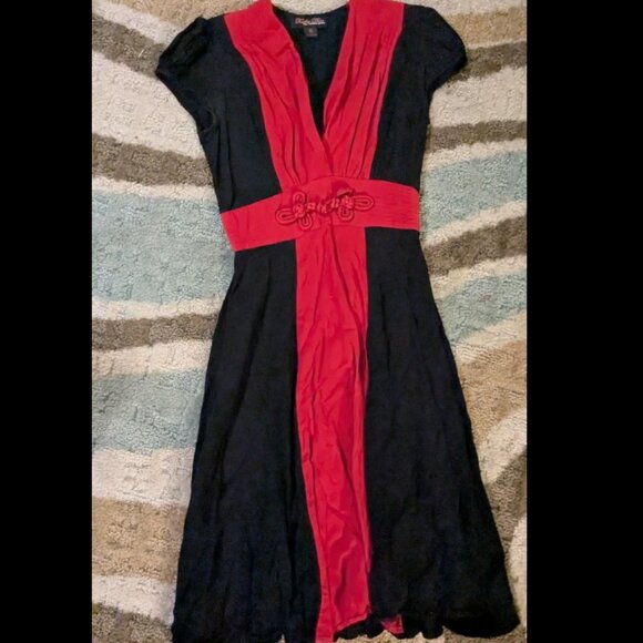 Trashy Diva Frenchie dress - Picture 2 of 2